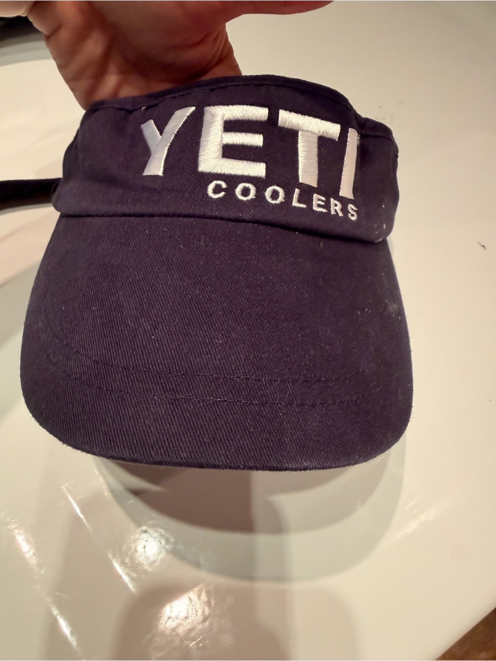 Pair of Yeti Visors Navy Blue and White - Picture 3 of 4
